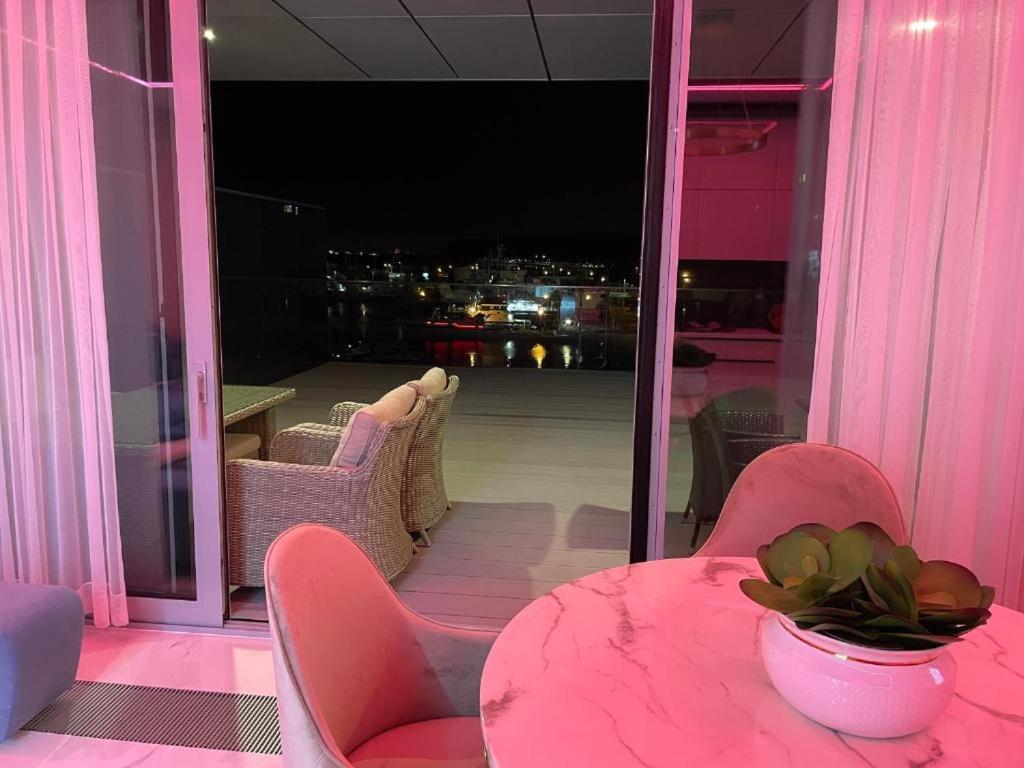 Apartament Faltom 26 Yacht Park Z Tarasem Gdynia Exteriör bild