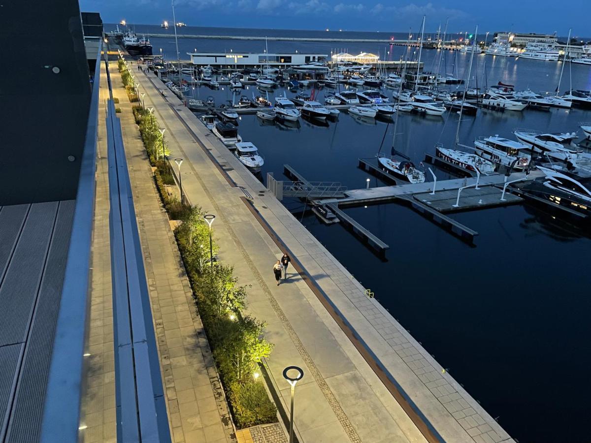 Apartament Faltom 26 Yacht Park Z Tarasem Gdynia Exteriör bild