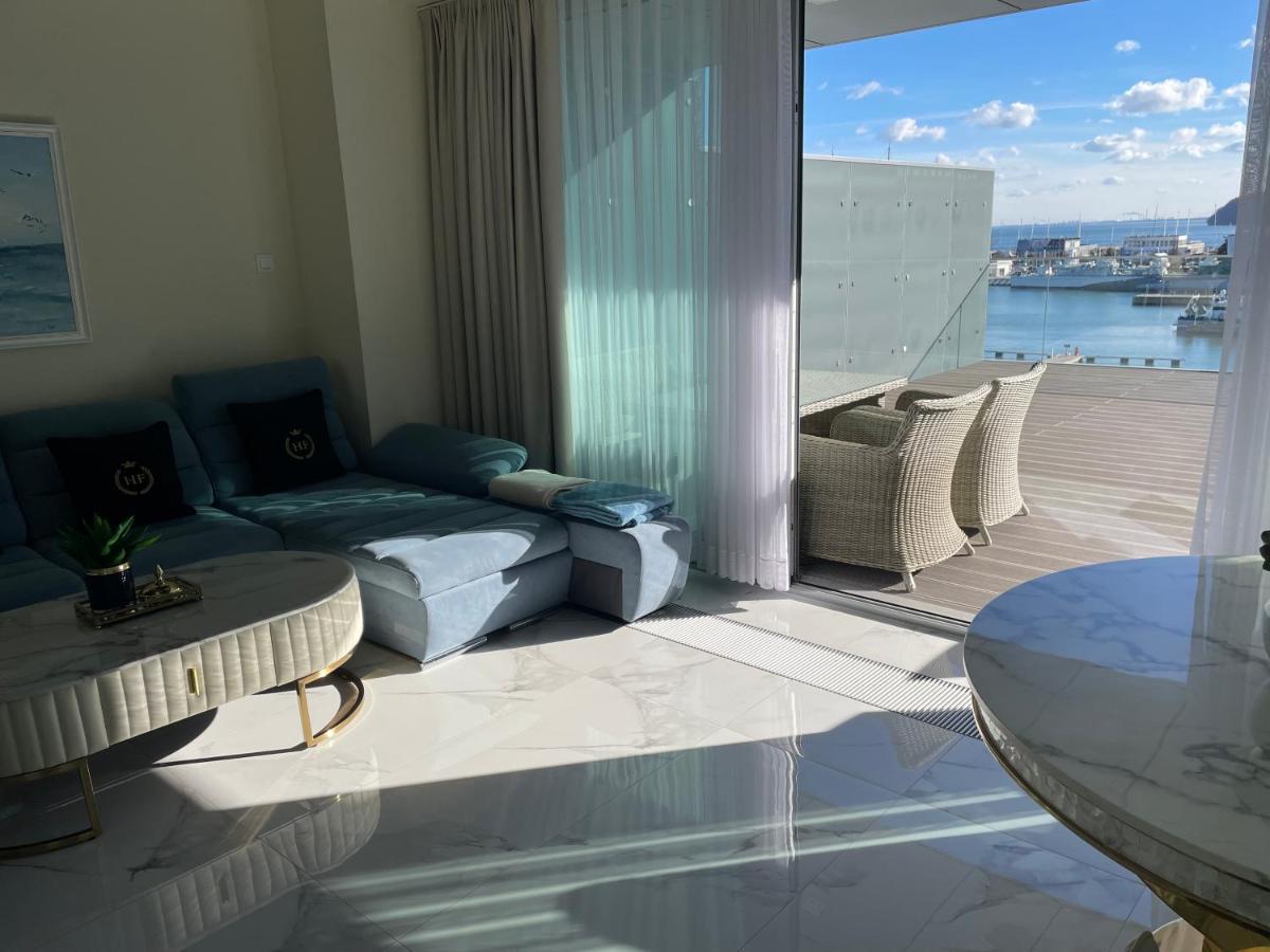 Apartament Faltom 26 Yacht Park Z Tarasem Gdynia Exteriör bild