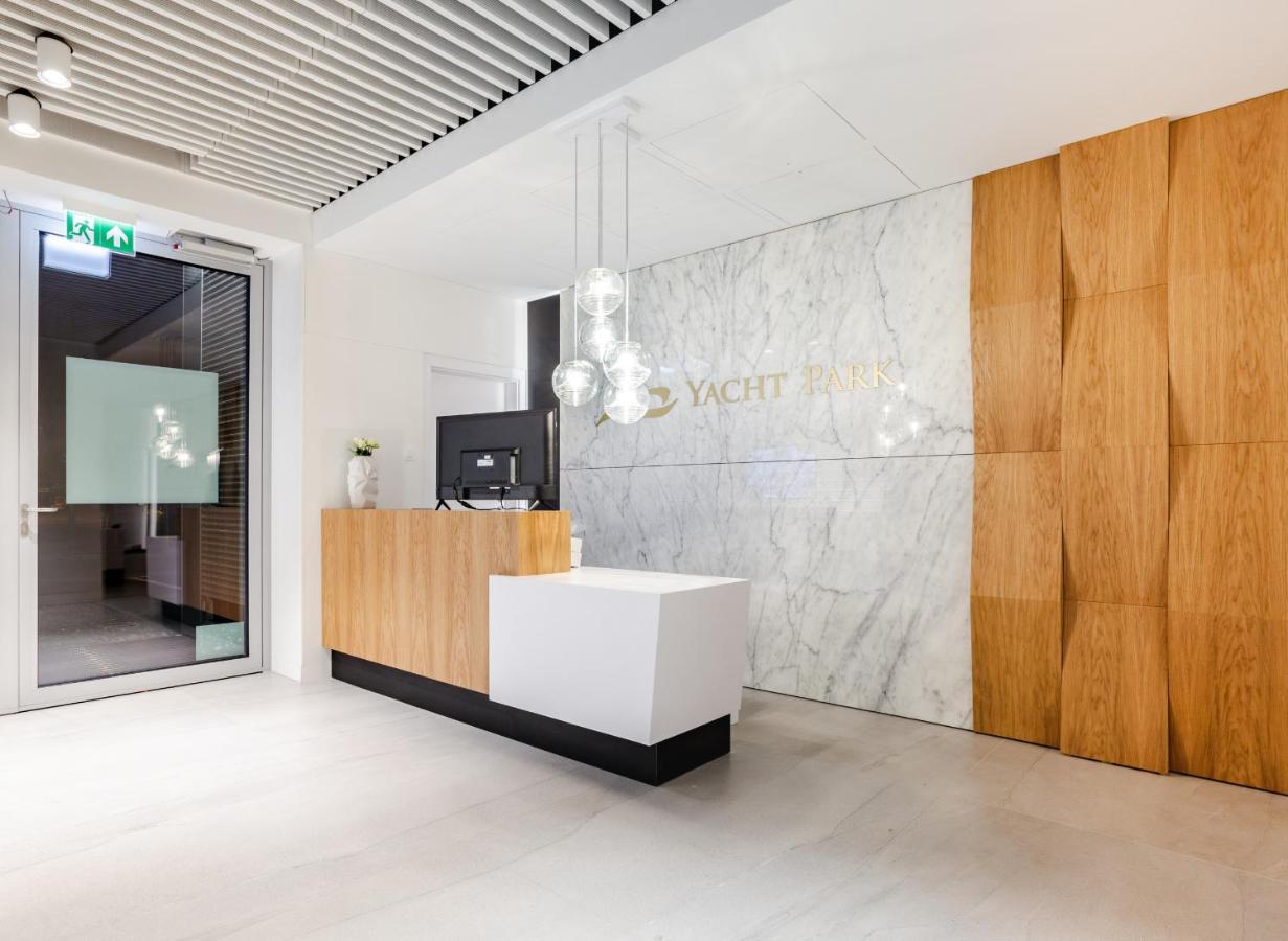Apartament Faltom 26 Yacht Park Z Tarasem Gdynia Exteriör bild